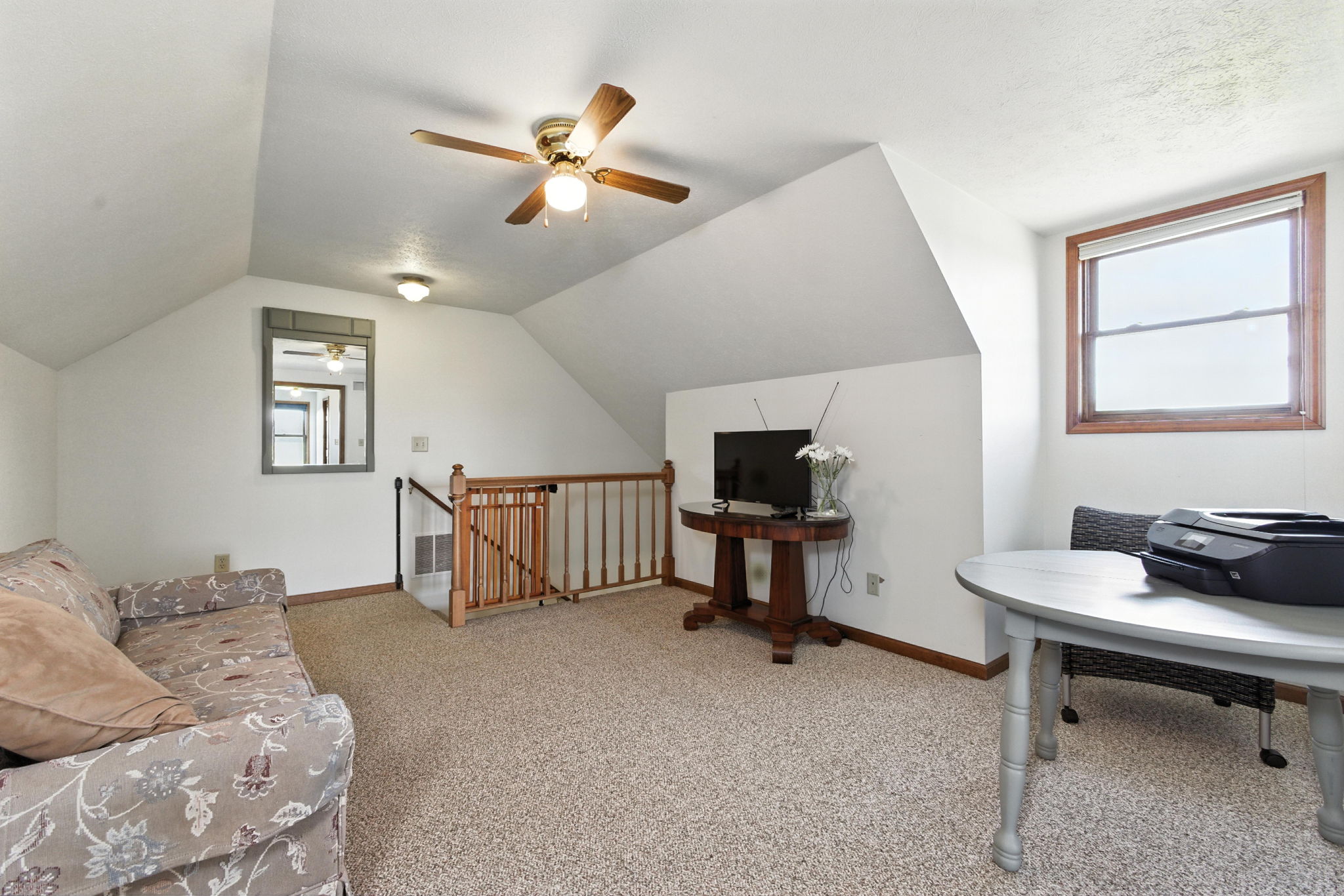 Over the garage MIL suite/AirBNB