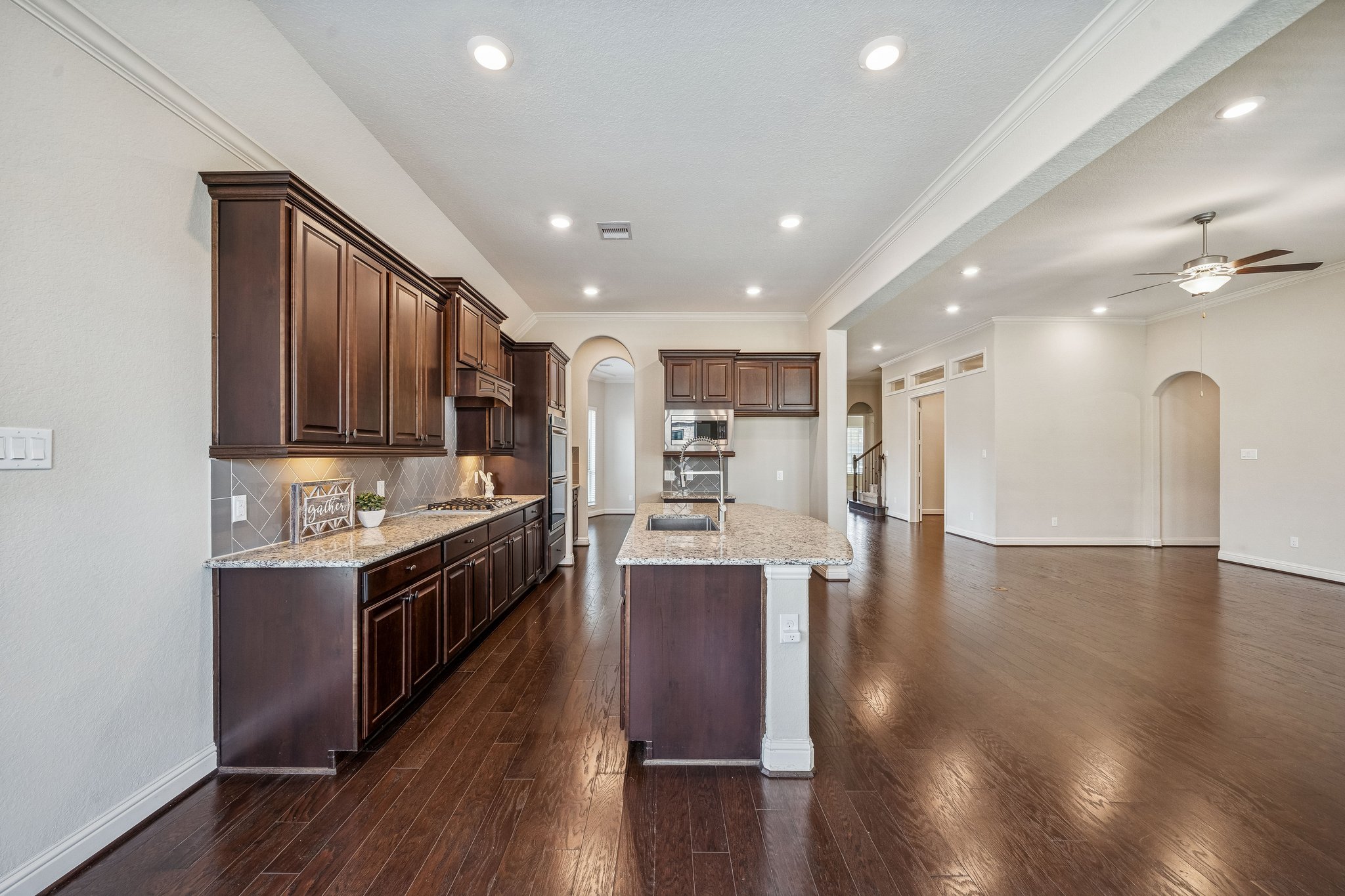 15443 Wildpoint Dr-011.jpg