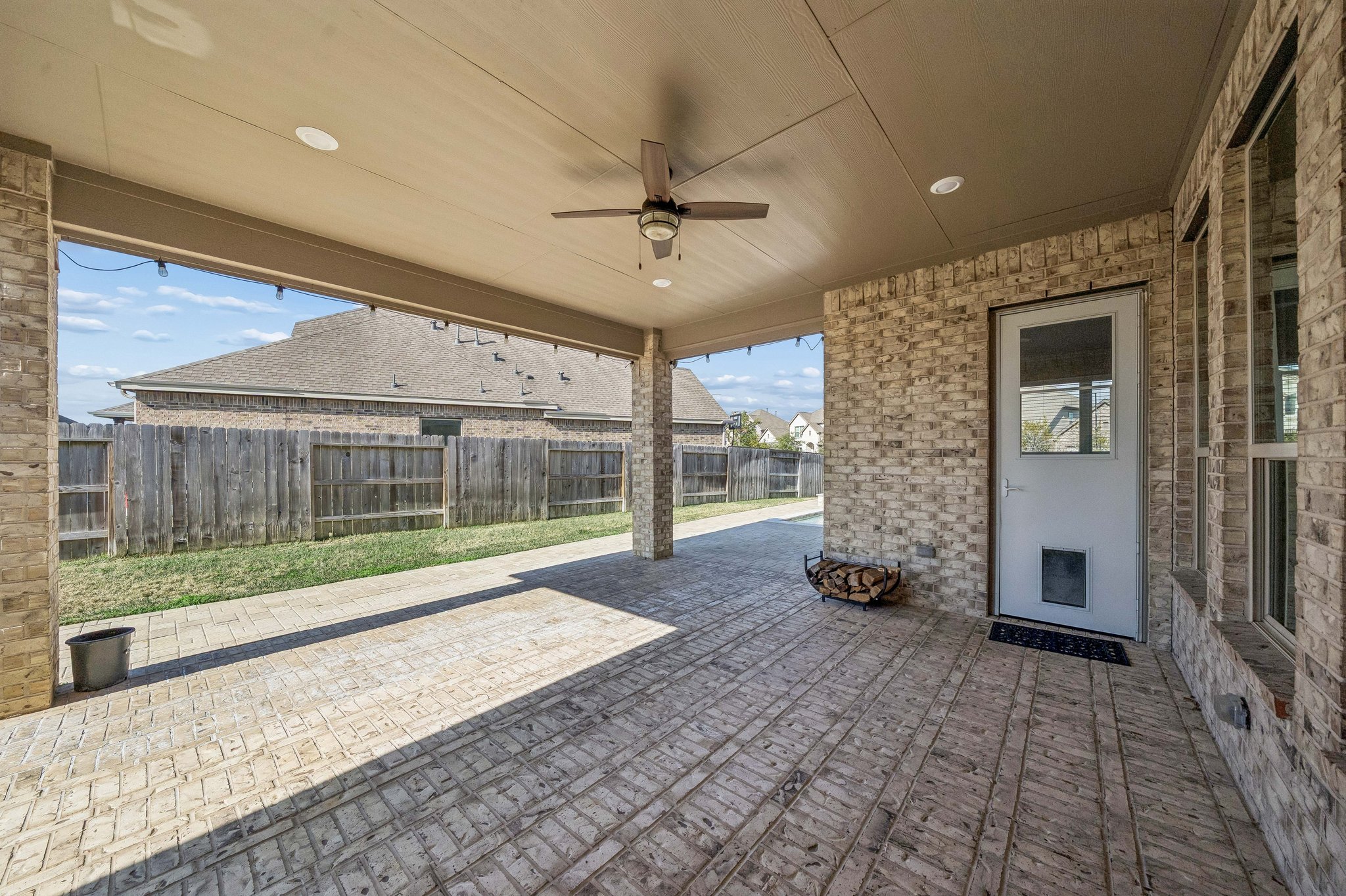 15443 Wildpoint Dr-036.jpg