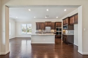 15443 Wildpoint Dr-010.jpg