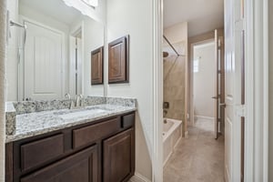 15443 Wildpoint Dr-021.jpg