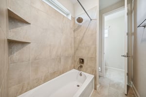 15443 Wildpoint Dr-022.jpg