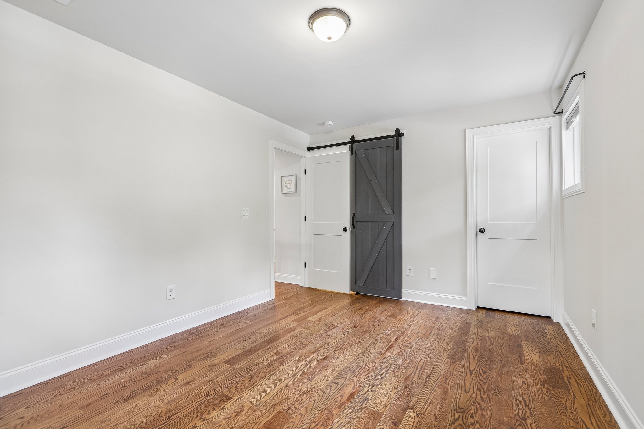 Foote St NE-S0306-021.jpg
