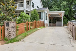 Foote St NE-S0306-004.jpg