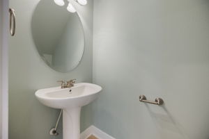  Photo 40