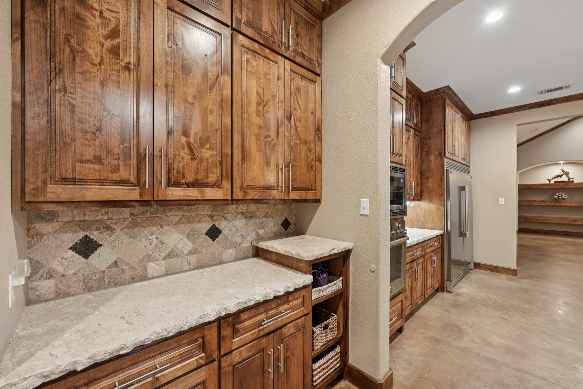 Shady Oaks Dr-S0810-021.jpg