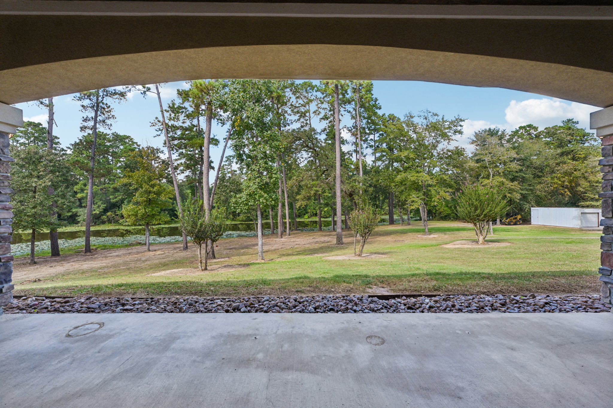 Shady Oaks Dr-S0810-047.jpg