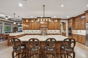 Shady Oaks Dr-S0810-019.jpg