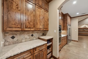 Shady Oaks Dr-S0810-021.jpg