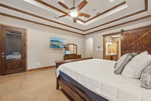 Shady Oaks Dr-S0810-026.jpg