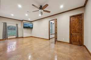 Shady Oaks Dr-S0810-033.jpg