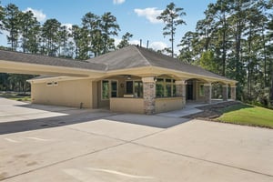 Shady Oaks Dr-S0810-052.jpg