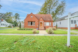 1546 Chesapeake Ave, Chesapeake, VA 23324, USA Photo 2