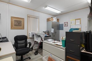  Photo 41