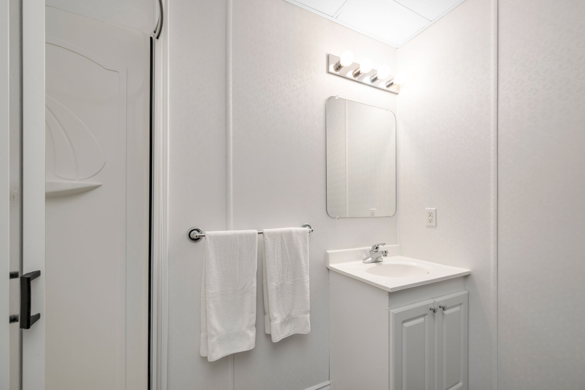  Photo 53