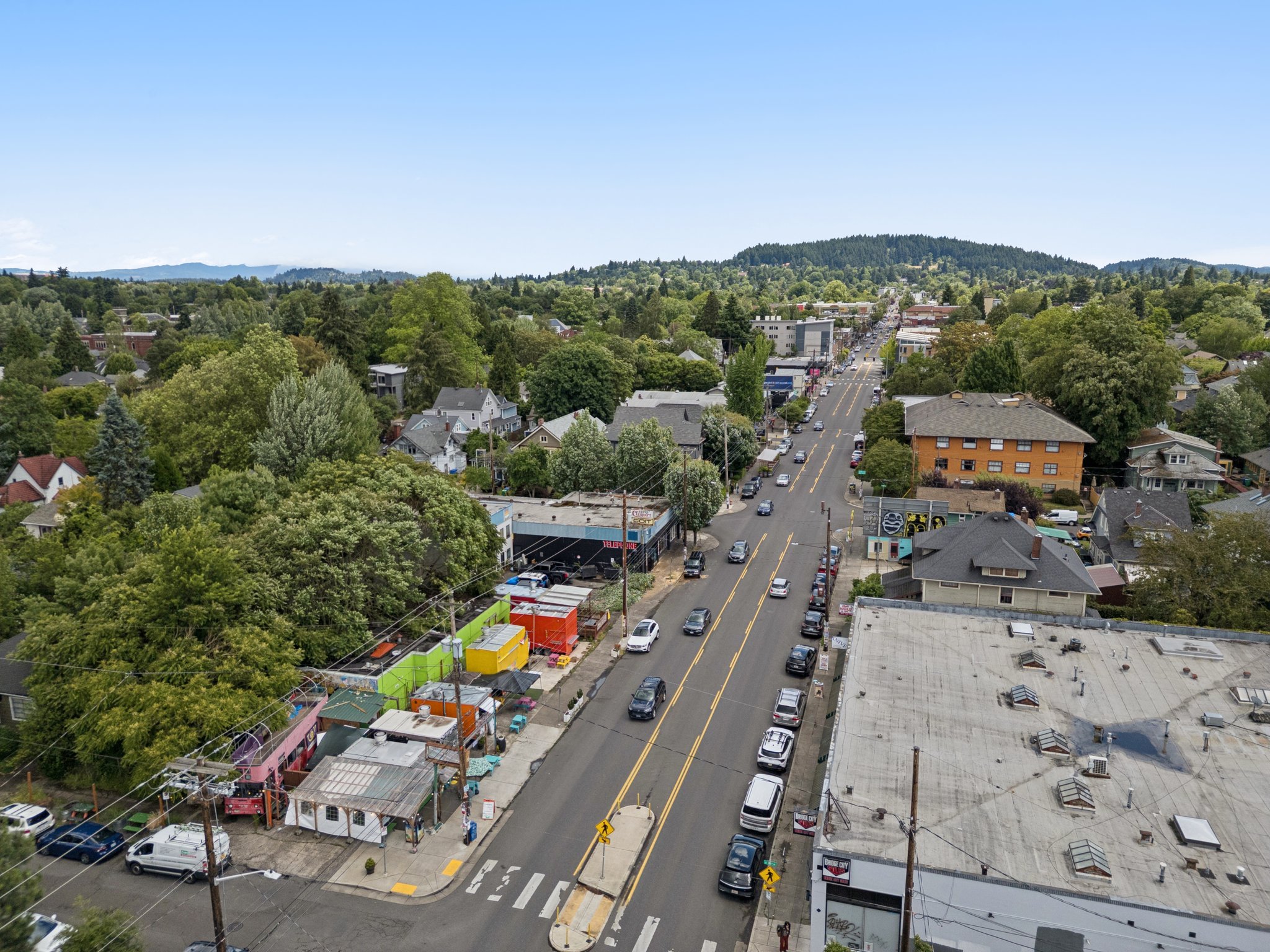Hawthorne Street