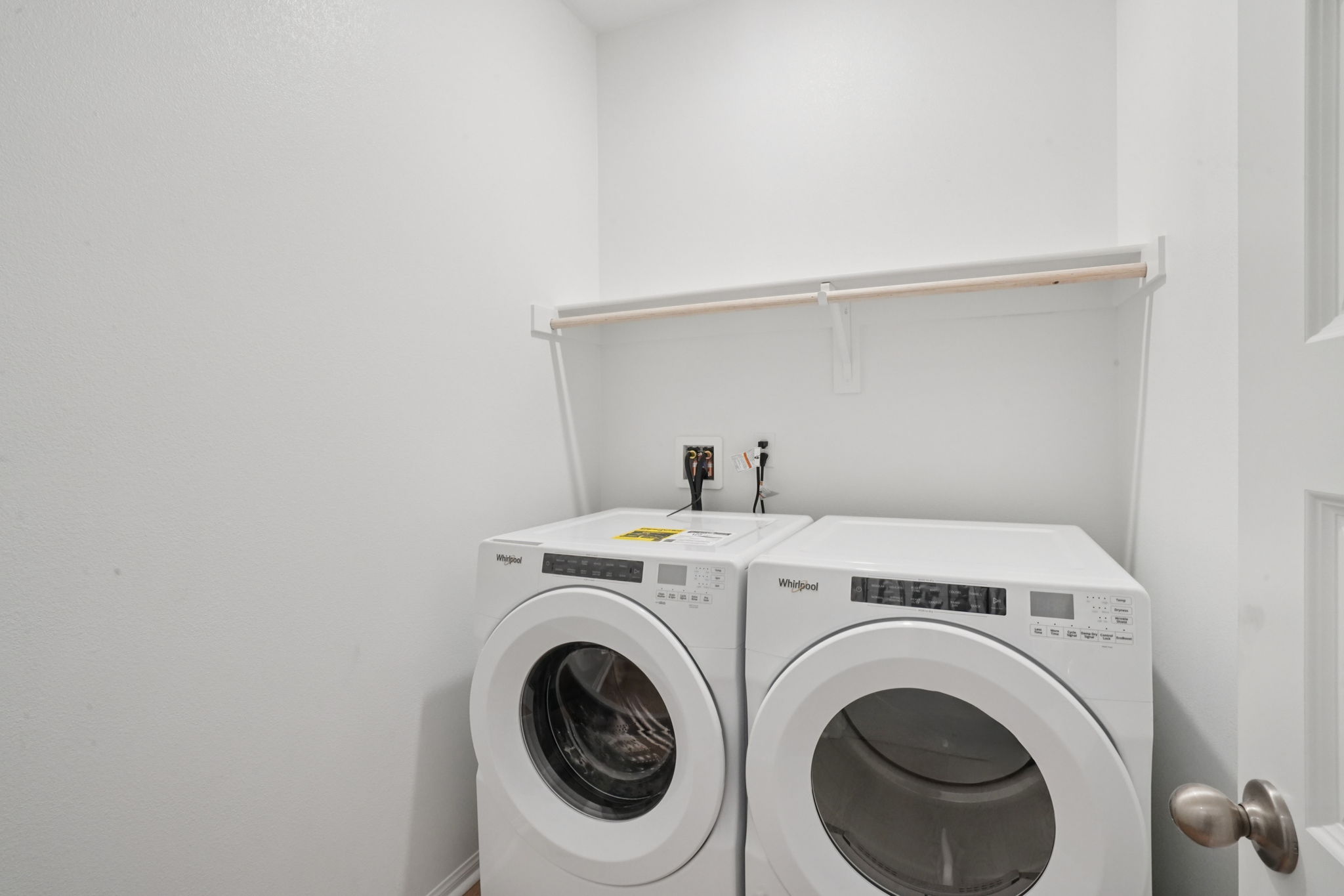 So Cal - Stratus - 1547 Stratus Dr Pomona CA 91768 - 016