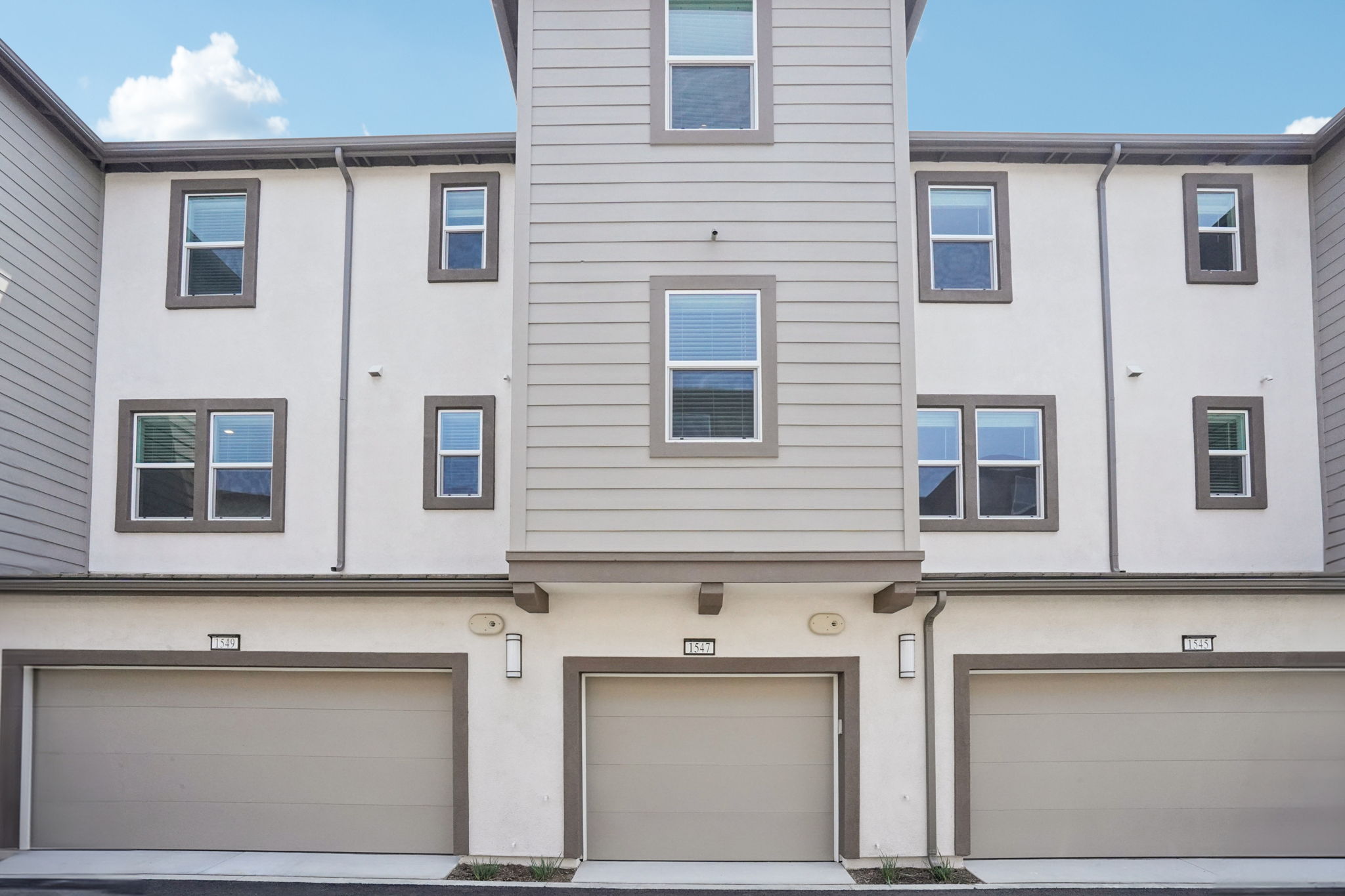 So Cal - Stratus - 1547 Stratus Dr Pomona CA 91768 - 027