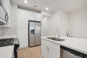 So Cal - Stratus - 1547 Stratus Dr Pomona CA 91768 - 008