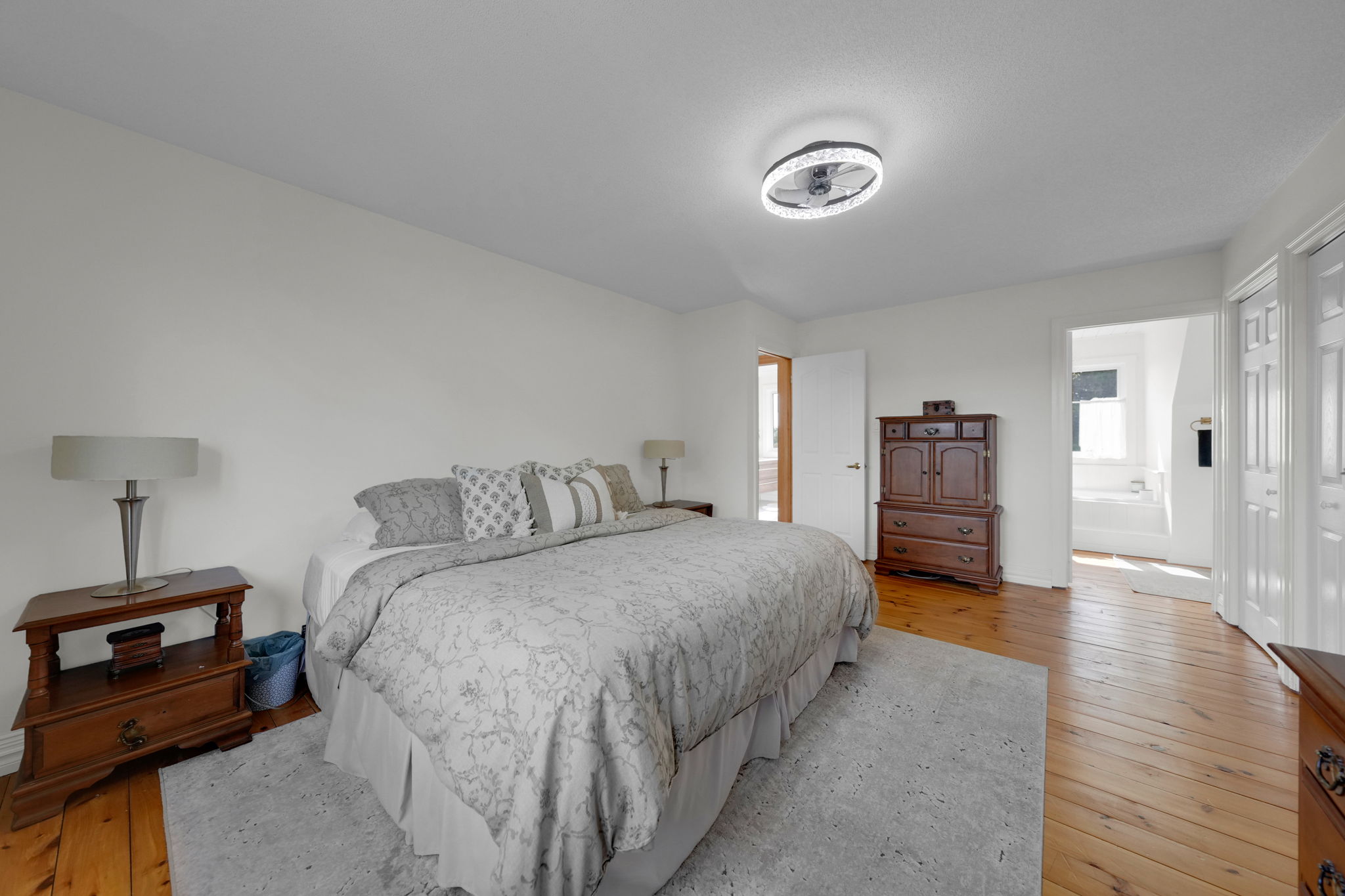 primary with ensuite