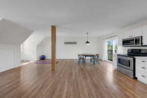 upper level apt living dining area