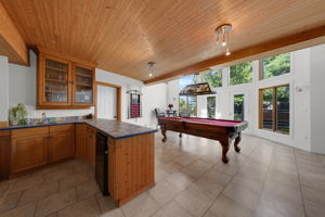 billiard room 2 walkouts