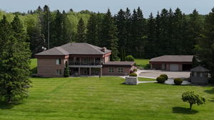 Photo 0