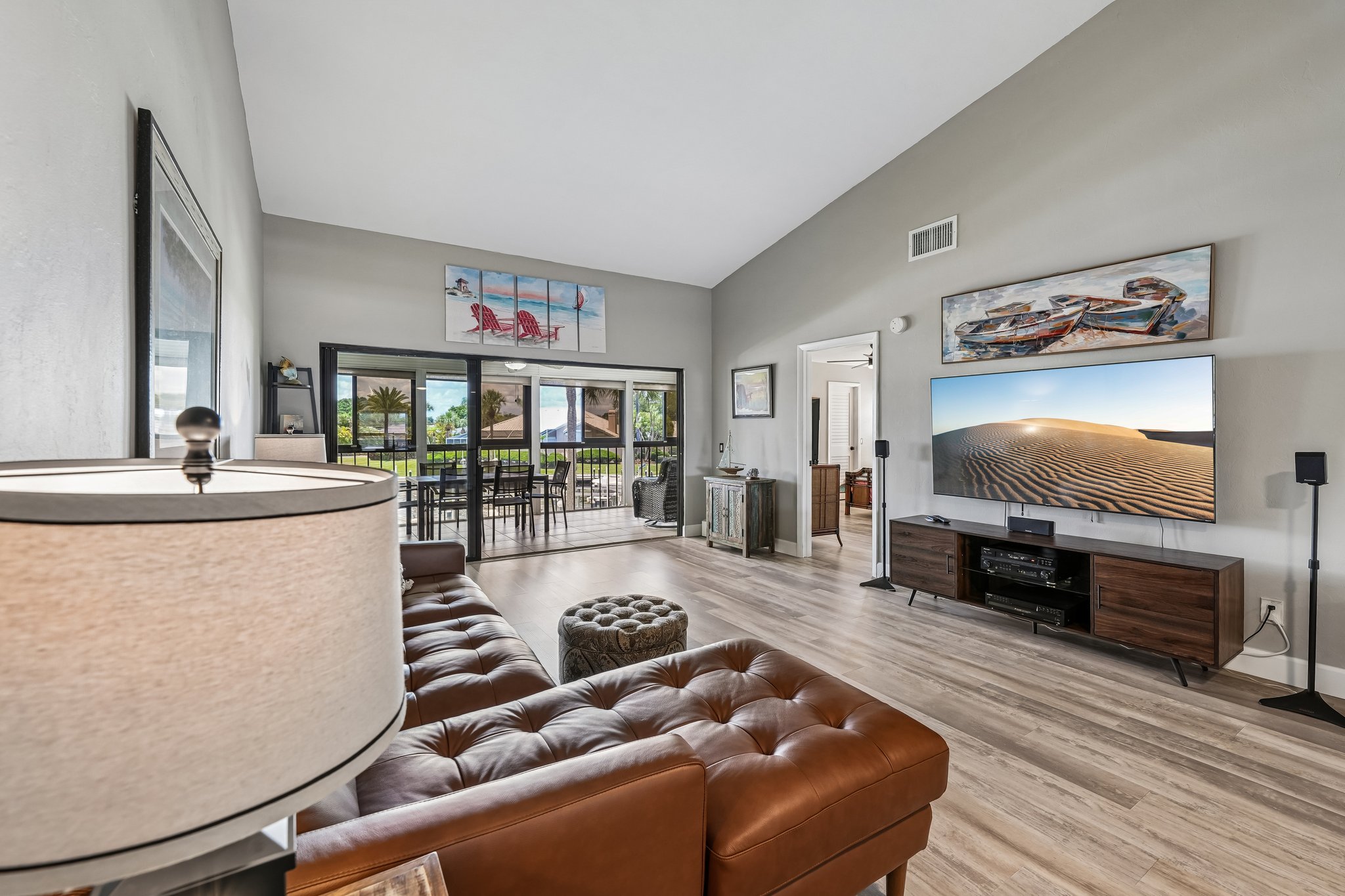 Admiralty Cir 5-S2205-009.jpg