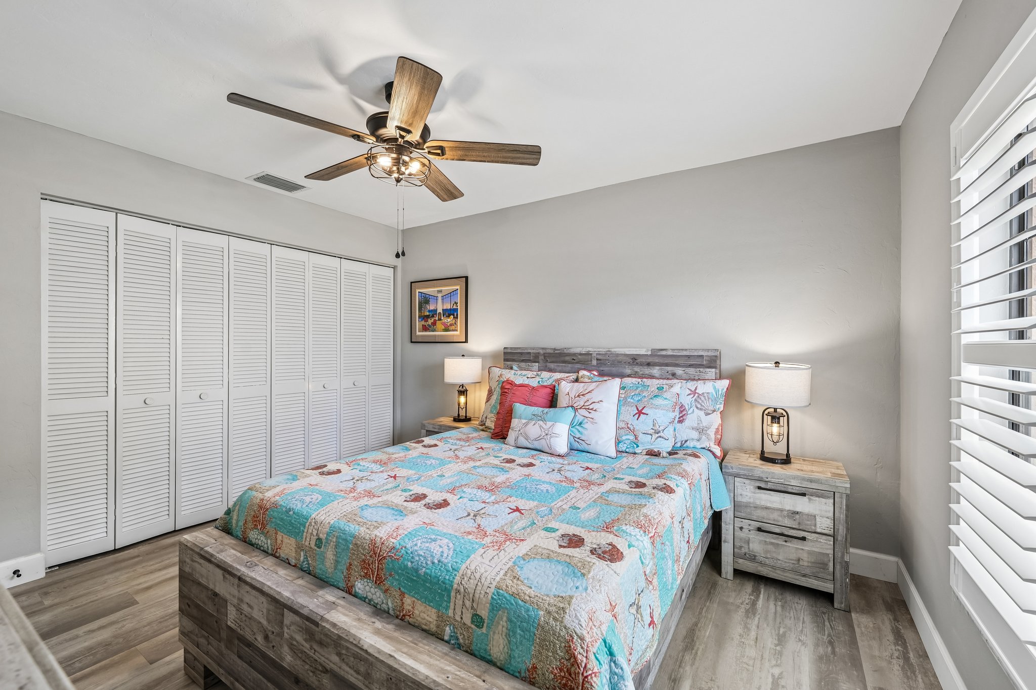 Admiralty Cir 5-S2205-020.jpg