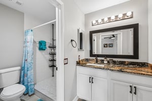 Admiralty Cir 5-S2205-026.jpg