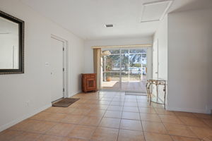 Family Room - 495A7088 (1)