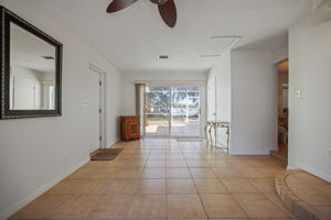Family Room - 495A7091 (1)