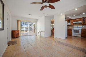 Family Room - 495A7094 (1)