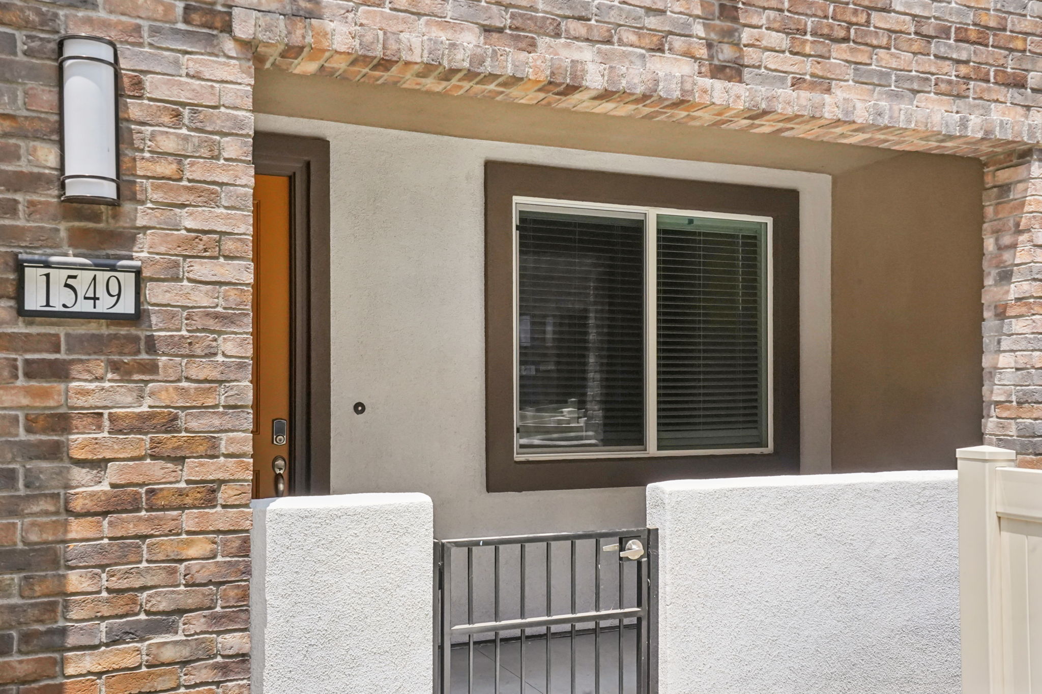 So Cal - Stratus - 1549 Stratus Dr Pomona CA 91768 - 002
