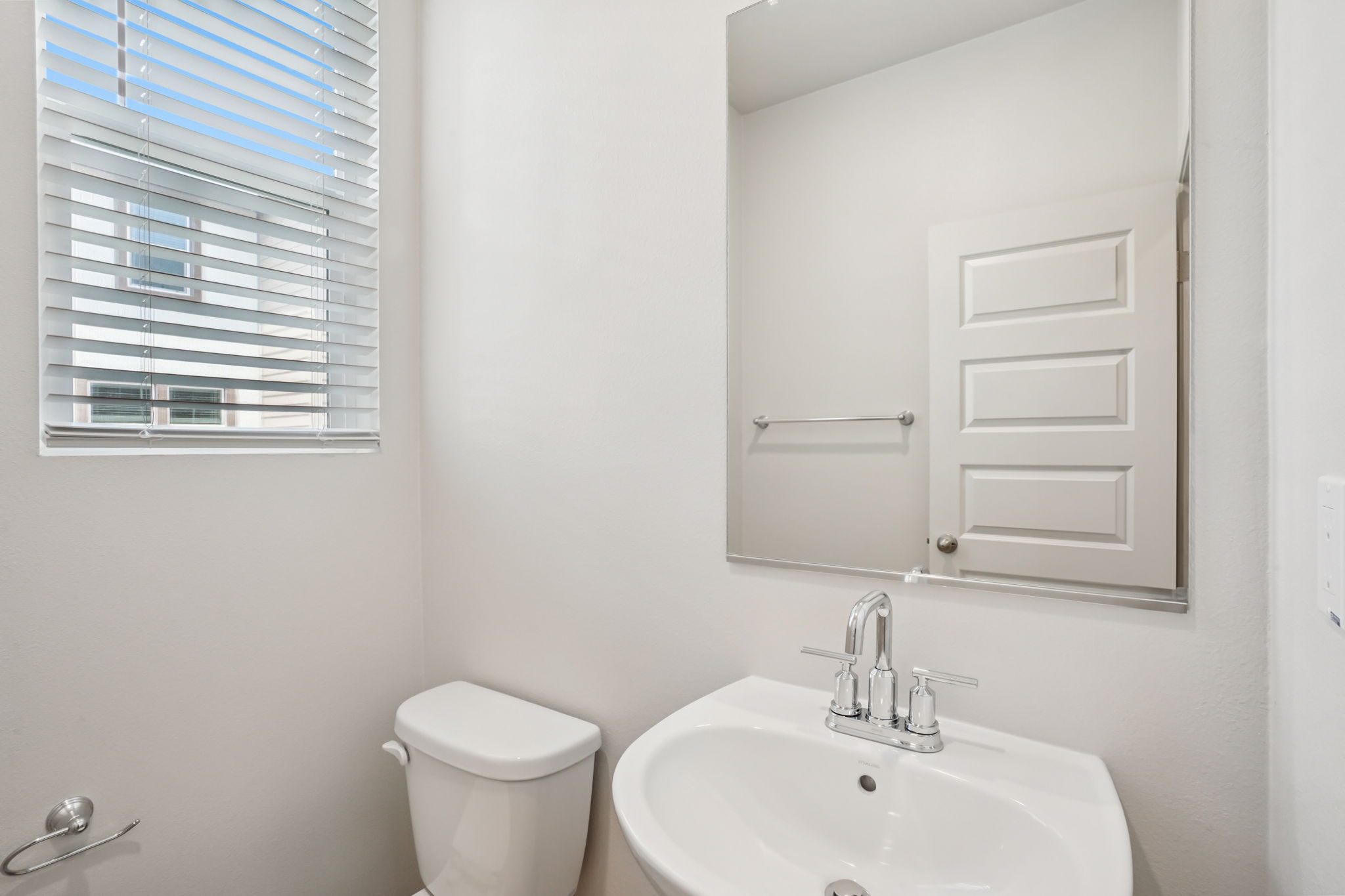 So Cal - Stratus - 1549 Stratus Dr Pomona CA 91768 - 014