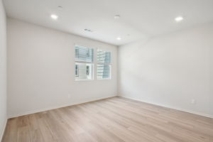 So Cal - Stratus - 1549 Stratus Dr Pomona CA 91768 - 008