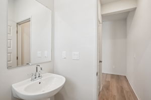 So Cal - Stratus - 1549 Stratus Dr Pomona CA 91768 - 015
