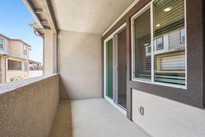 So Cal - Stratus - 1549 Stratus Dr Pomona CA 91768 - 031