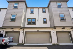 So Cal - Stratus - 1549 Stratus Dr Pomona CA 91768 - 032