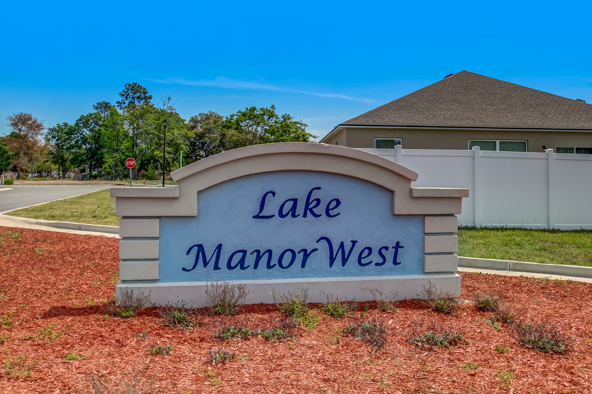 Lake Manor West