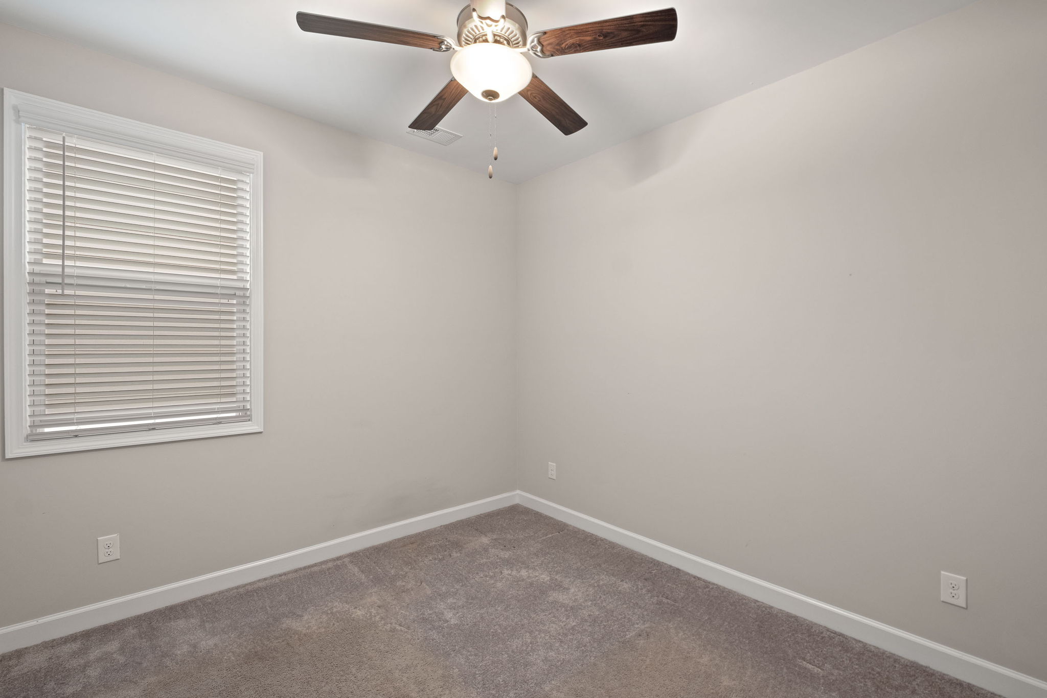 155 Concord Ct, Fayetteville, GA 30214, USA Photo 28