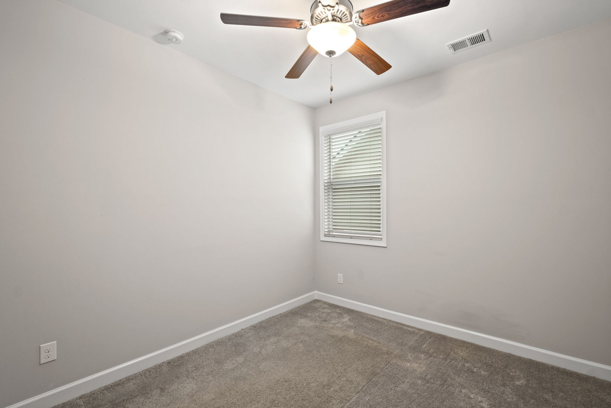 155 Concord Ct, Fayetteville, GA 30214, USA Photo 31