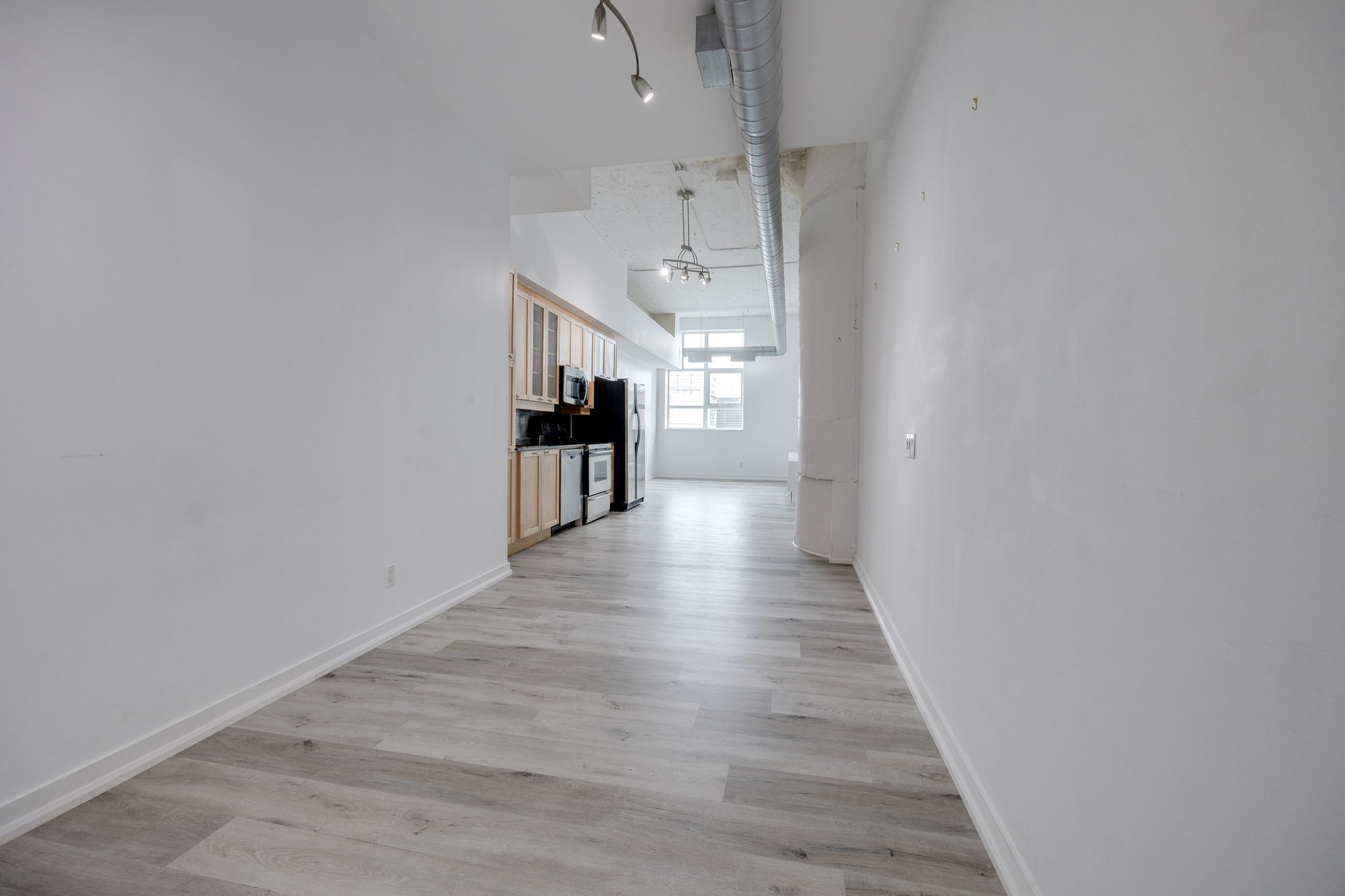 Toronto property showcase — delivered property photograph 6