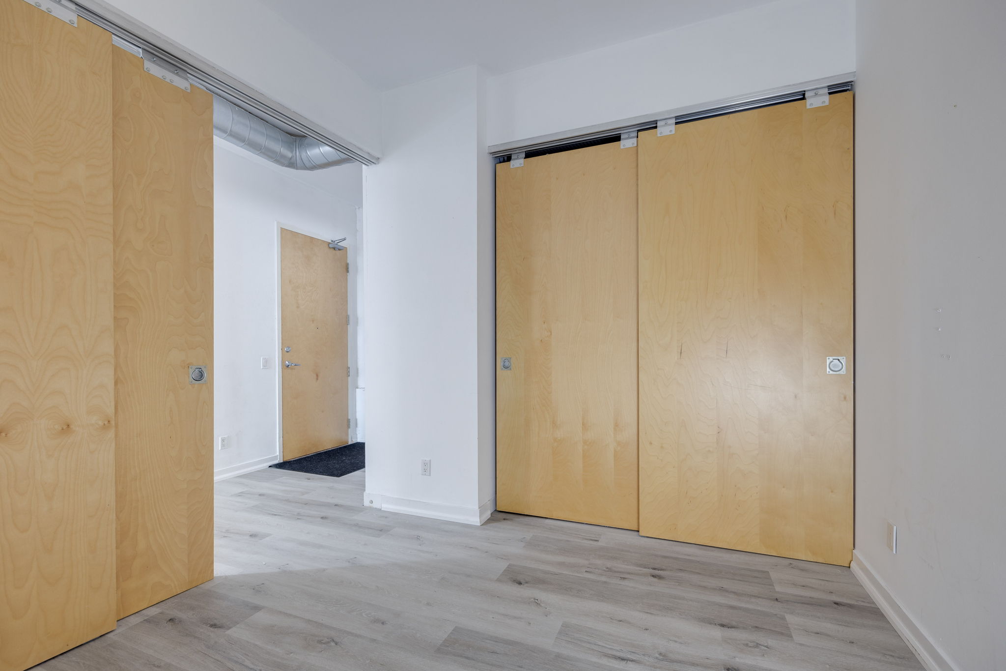 Toronto property showcase — delivered property photograph 15