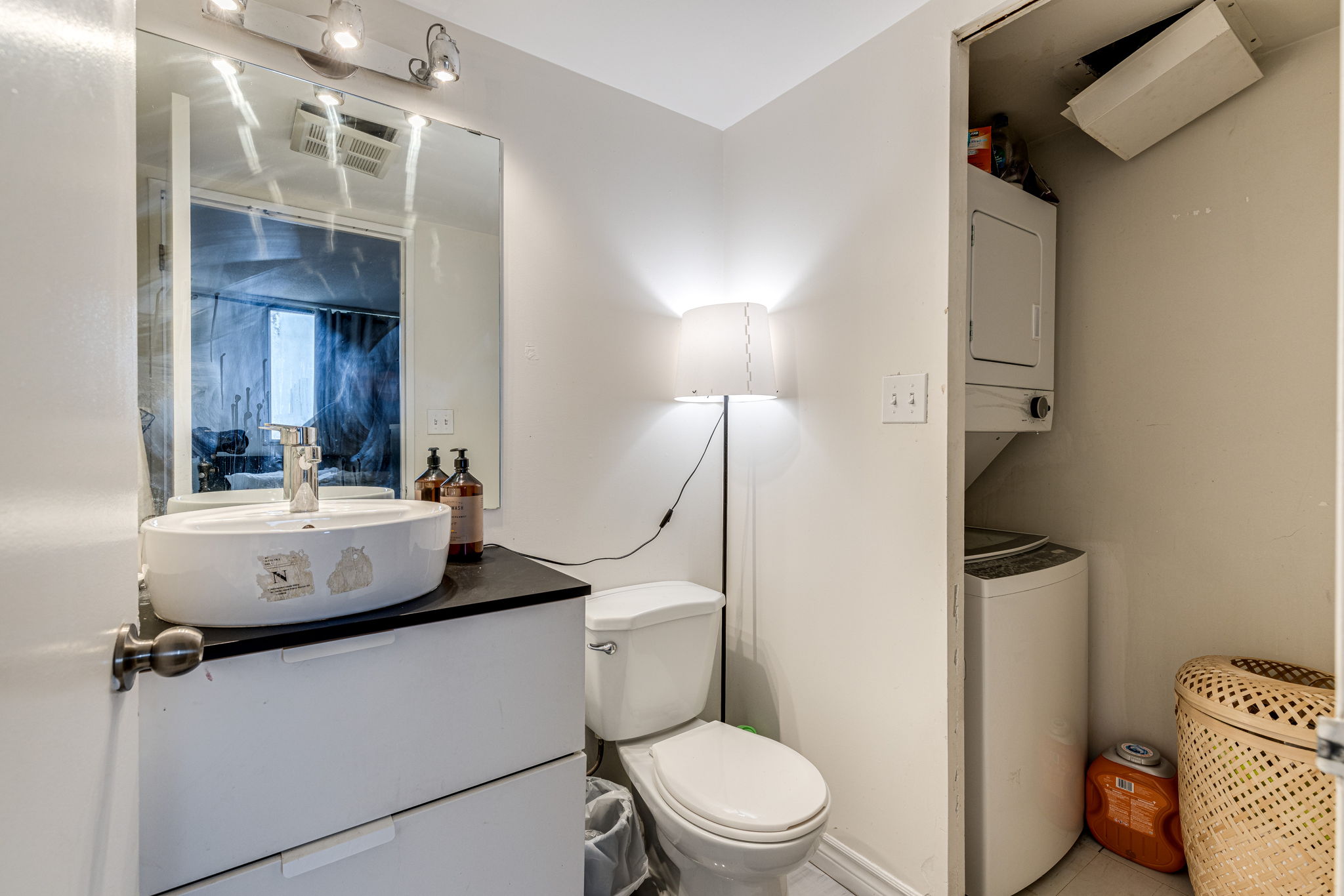 Mississauga property showcase — delivered property photograph 16