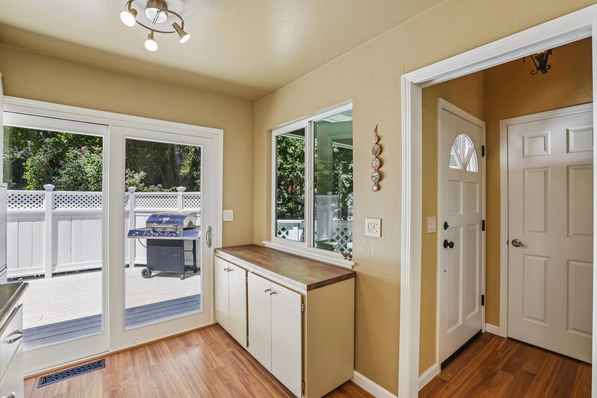 Keller Dr-S1206-014.jpg