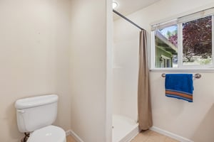 Keller Dr-S1206-024.jpg