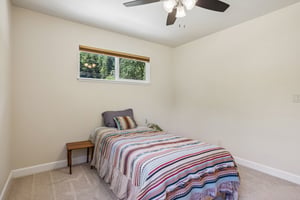 Keller Dr-S1206-029.jpg
