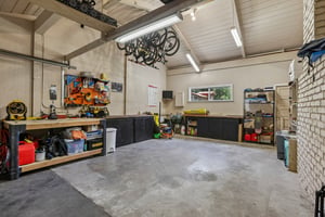 Keller Dr-S1206-042.jpg