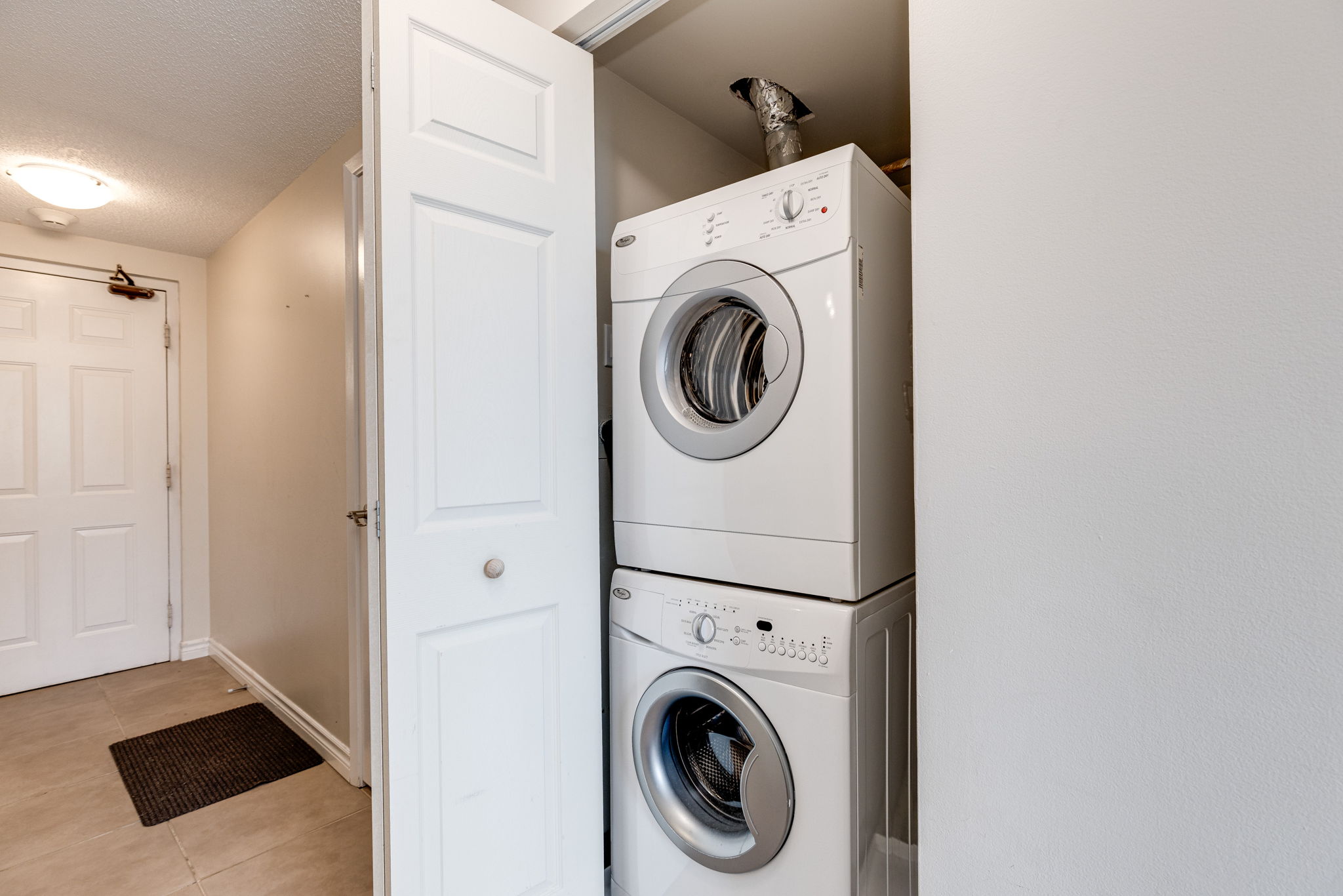 London property showcase — delivered property photograph 18